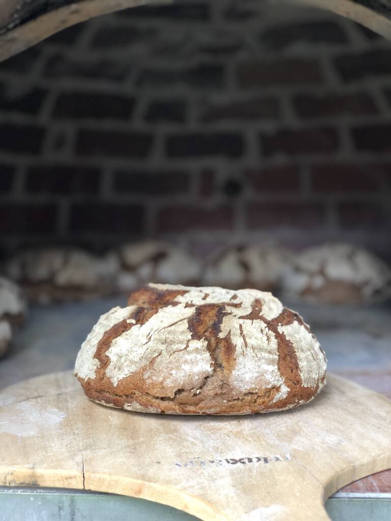 Neudlhof – Holzofenbrot Neudlhof - Holzofenbrot